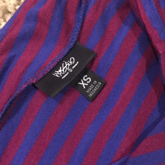 Like new mossimo high low dress!! 💖 - Picture 2 of 3